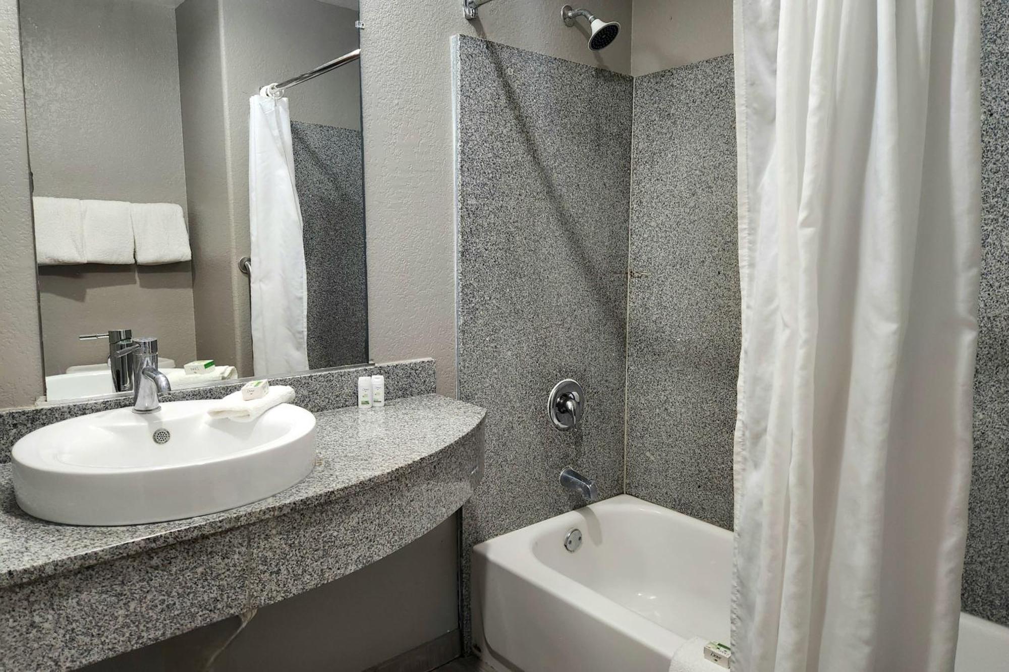 Baymont By Wyndham San Antonio Airport Hotel Luaran gambar
