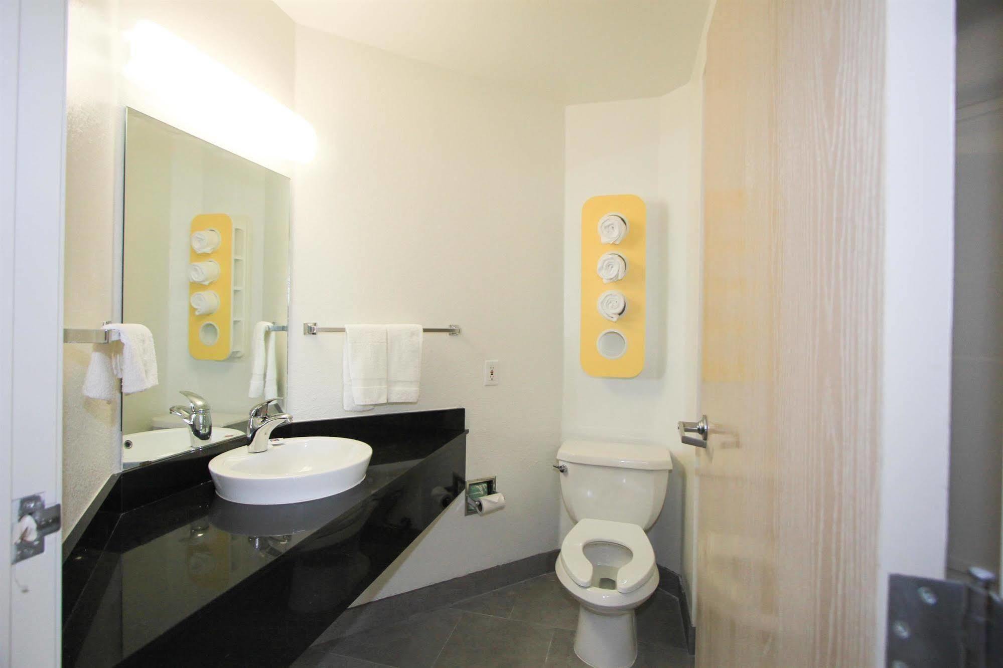 Baymont By Wyndham San Antonio Airport Hotel Luaran gambar